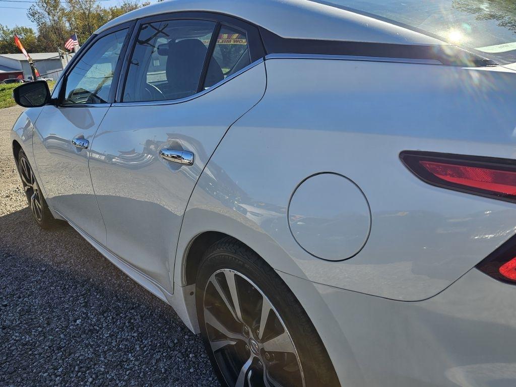 Nissan Maxima 3.5 S 2017