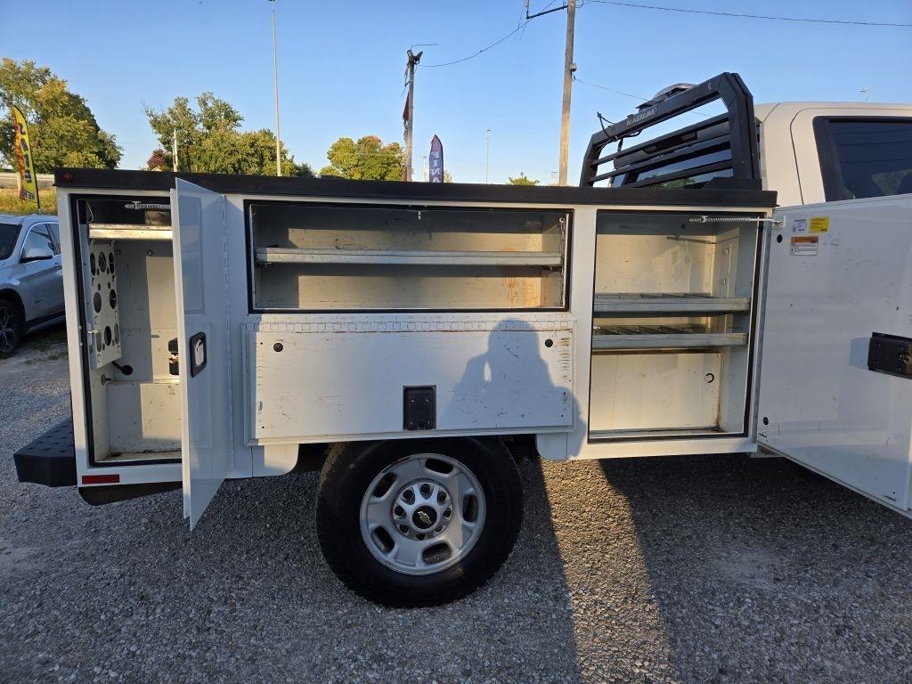 Chevrolet Silverado 2500HD Work Truck Crew Cab Long Box 4WD 2022