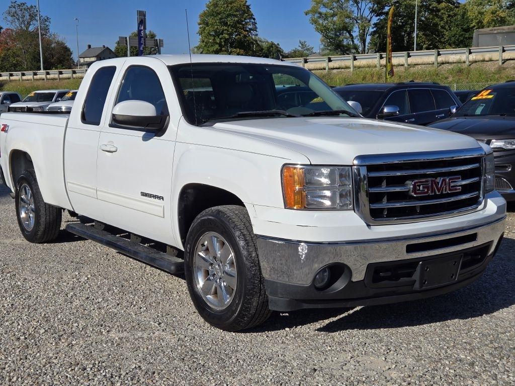GMC Sierra 1500 SLT Ext. Cab 4WD 2013