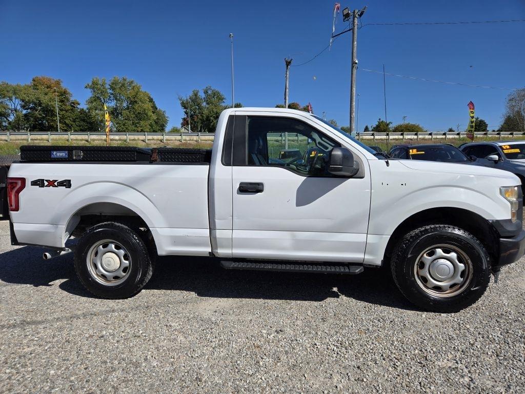Ford F-150 XL 8-ft. Bed 2WD 2017