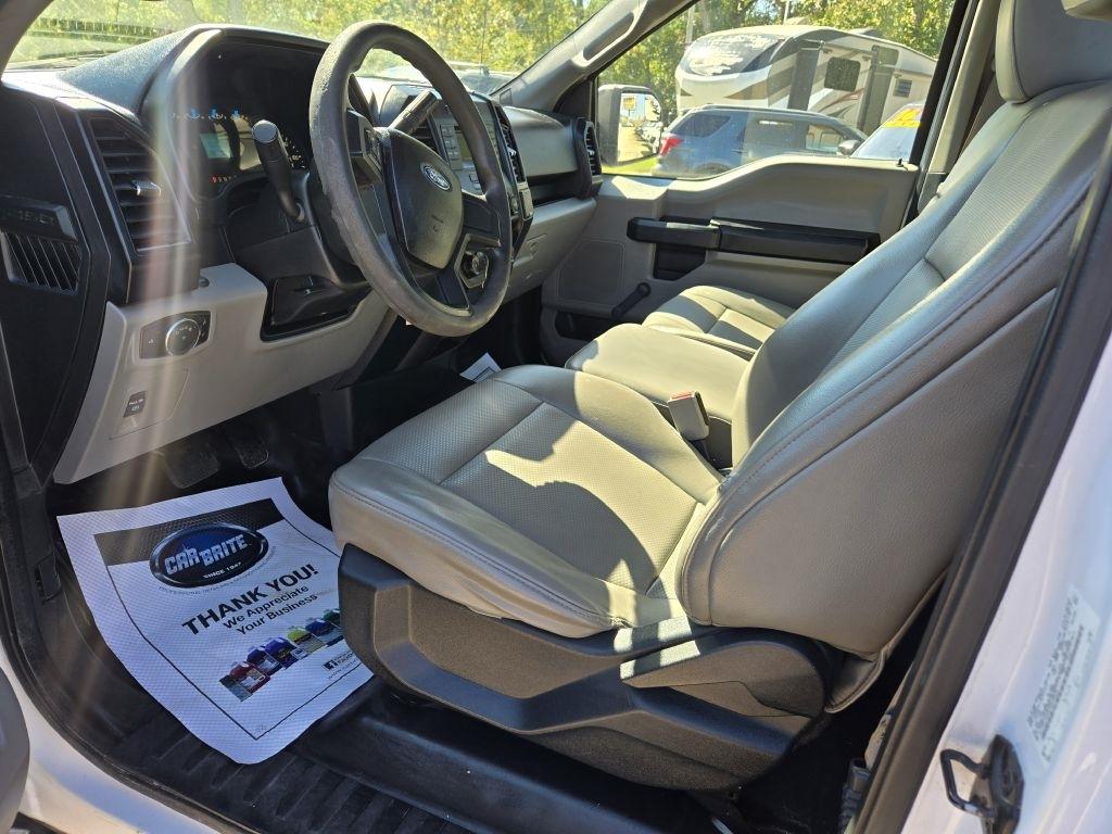 Ford F-150 XL 8-ft. Bed 2WD 2017