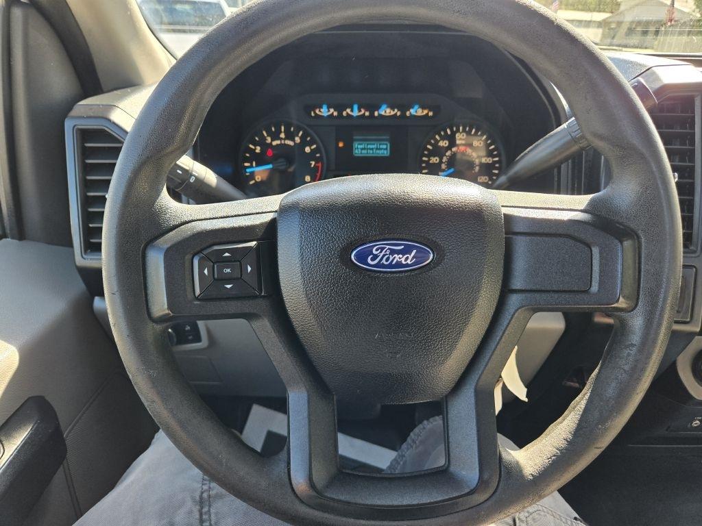 Ford F-150 XL 8-ft. Bed 2WD 2017