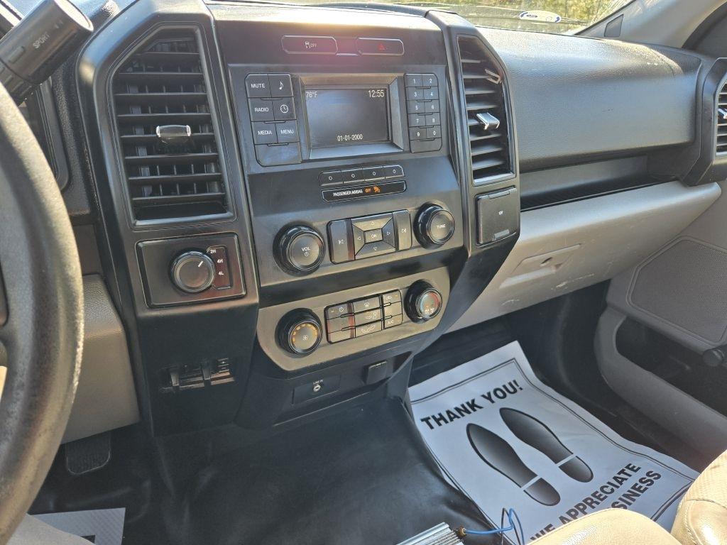 Ford F-150 XL 8-ft. Bed 2WD 2017