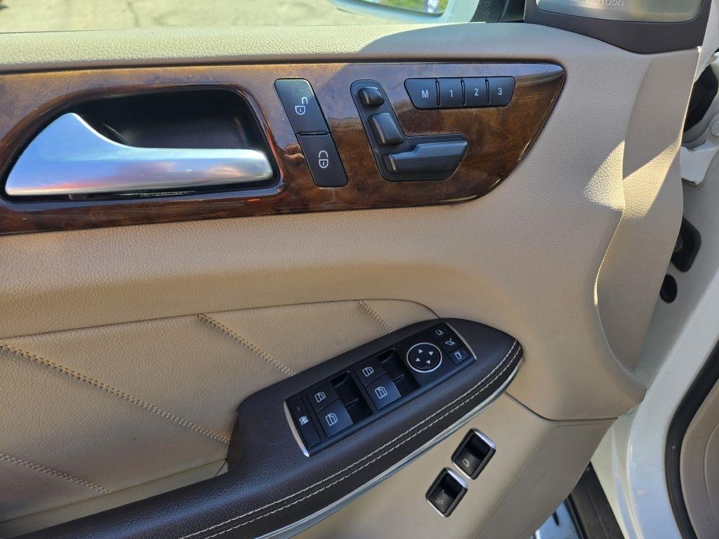 Mercedes-Benz GL-Class GL350 BlueTEC 2013