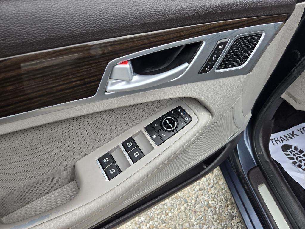 Genesis G80 3.8 2017