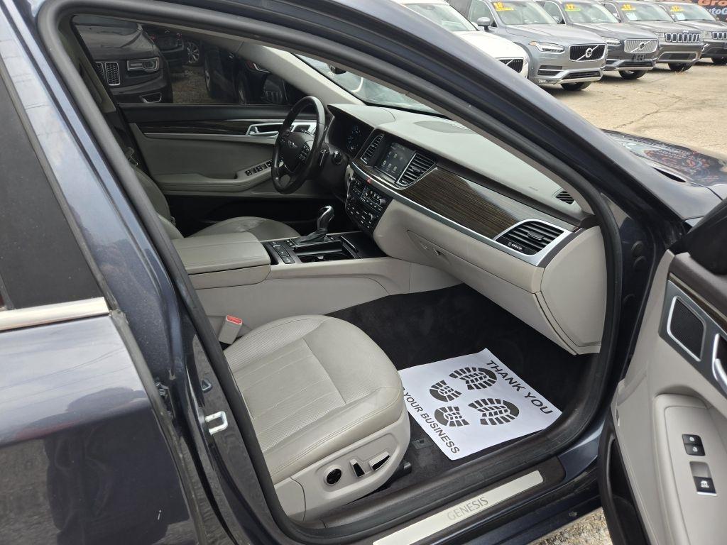Genesis G80 3.8 2017