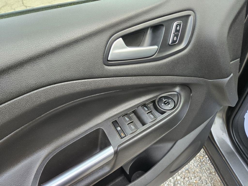 Ford Escape SE 4WD 2015