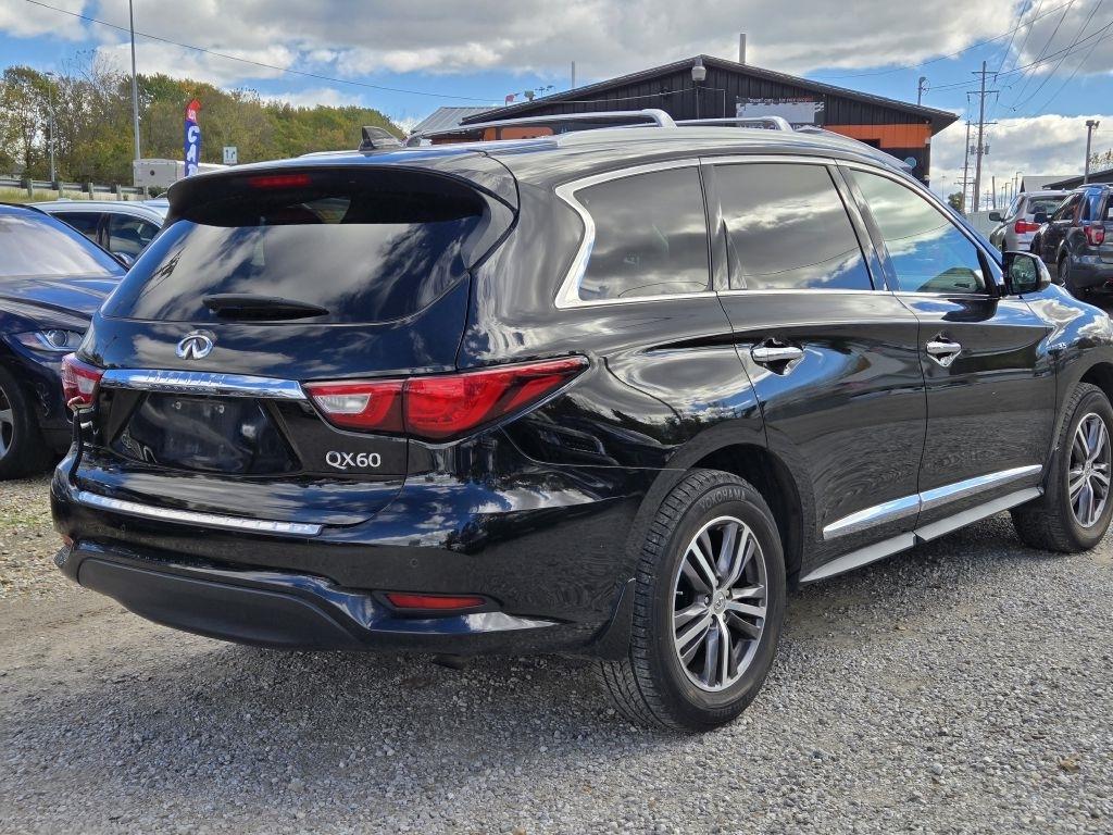 Infiniti QX60 Base AWD 2017