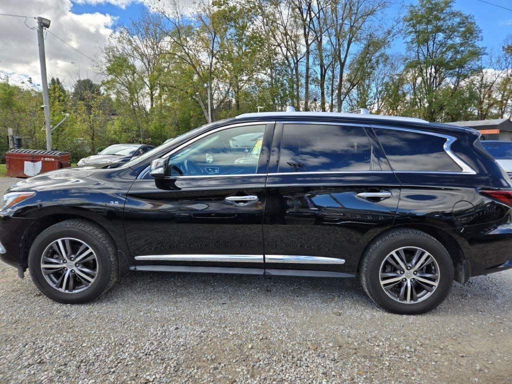 Infiniti QX60 Base AWD 2017