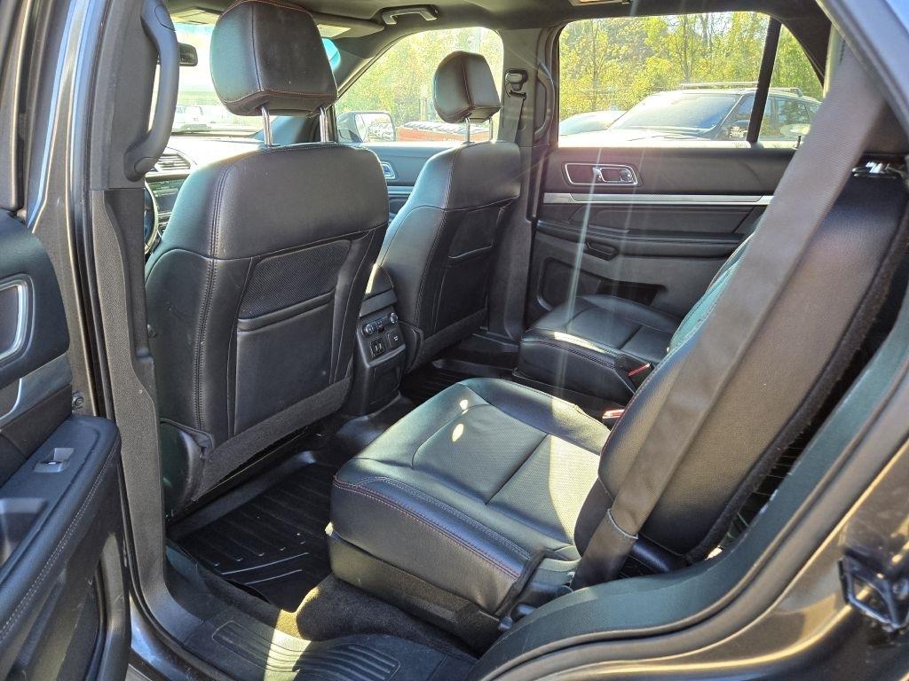Ford Explorer Sport 4WD 2016