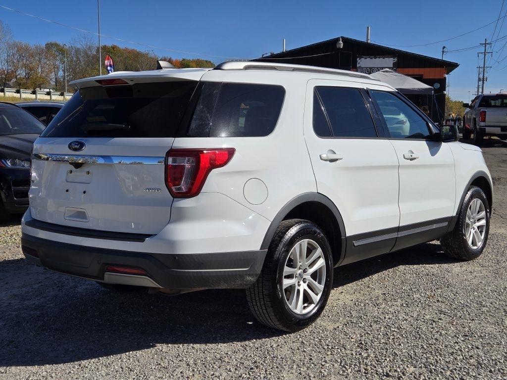 Ford Explorer XLT 4WD 2019