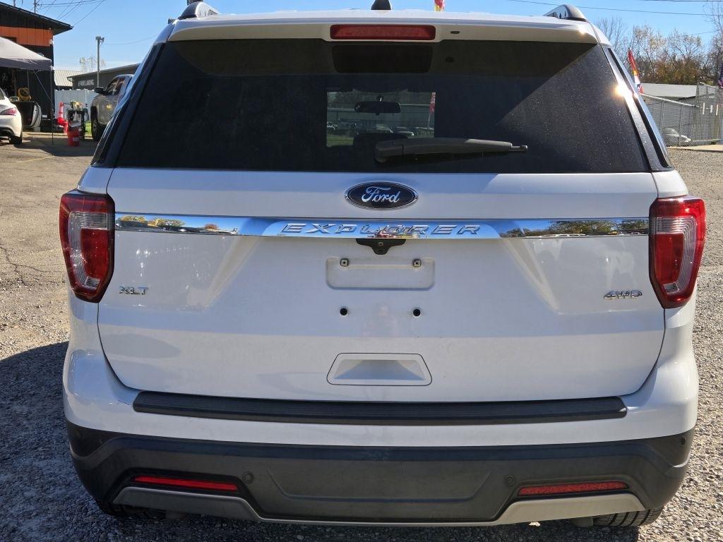 Ford Explorer XLT 4WD 2019