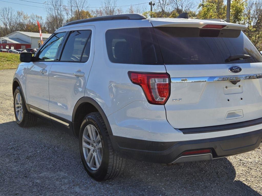 Ford Explorer XLT 4WD 2019