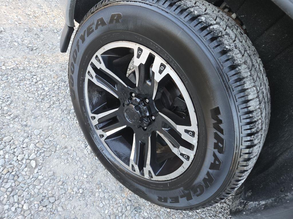 GMC Sierra 1500 SLE Crew Cab 4WD 2014
