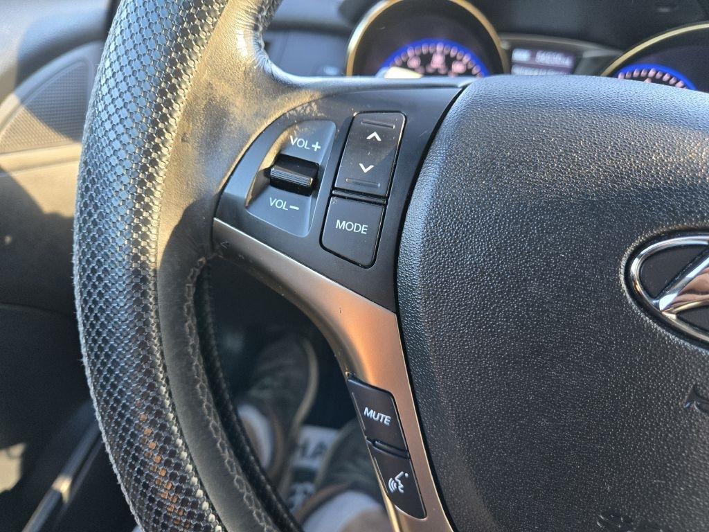 Hyundai Genesis Coupe 2.0T Auto 2013