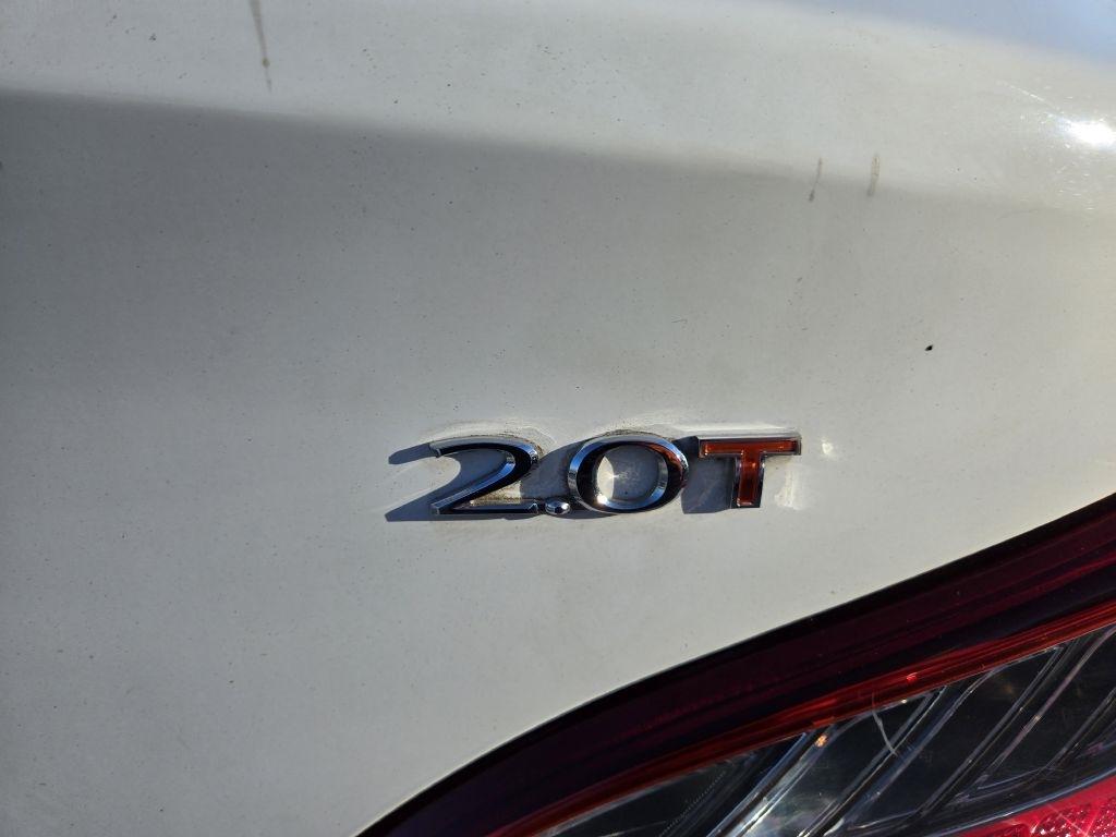 Hyundai Genesis Coupe 2.0T Auto 2013
