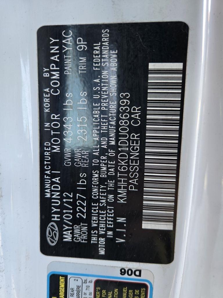 Hyundai Genesis Coupe 2.0T Auto 2013