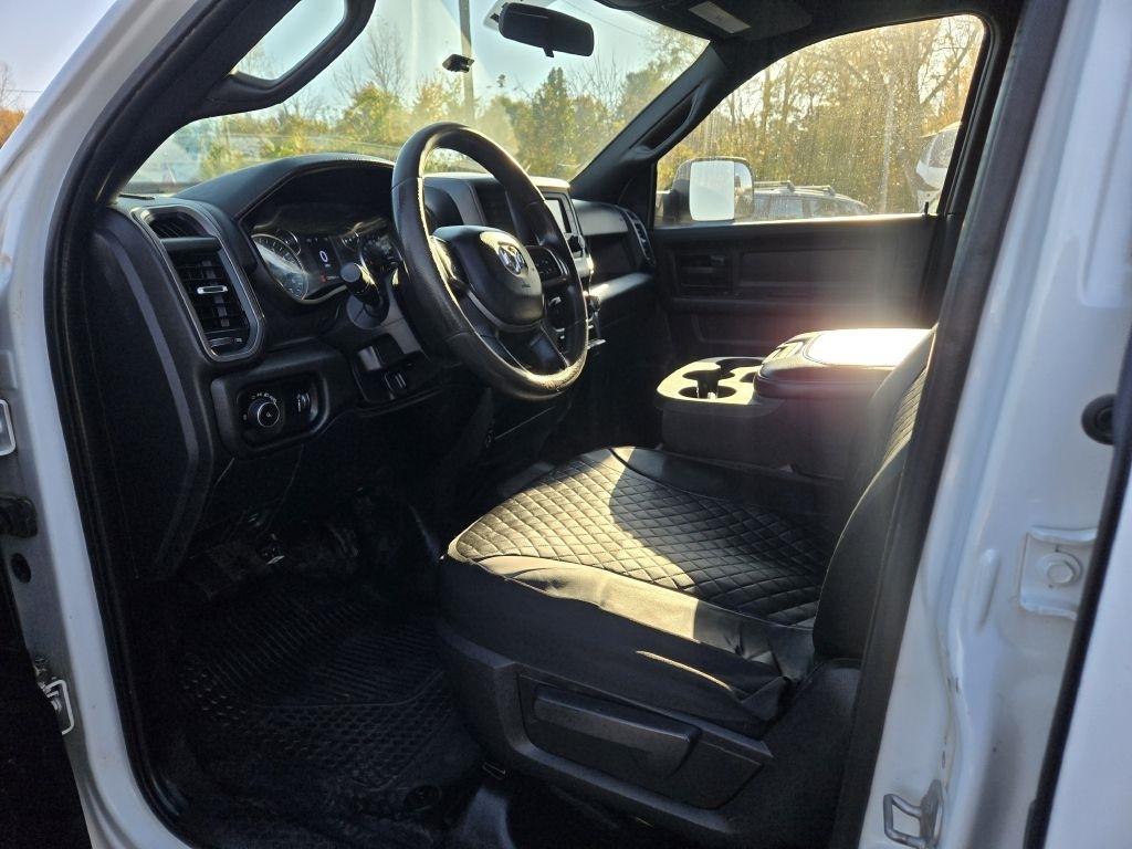 RAM 2500 Tradesman Crew Cab LWB 4WD 2022