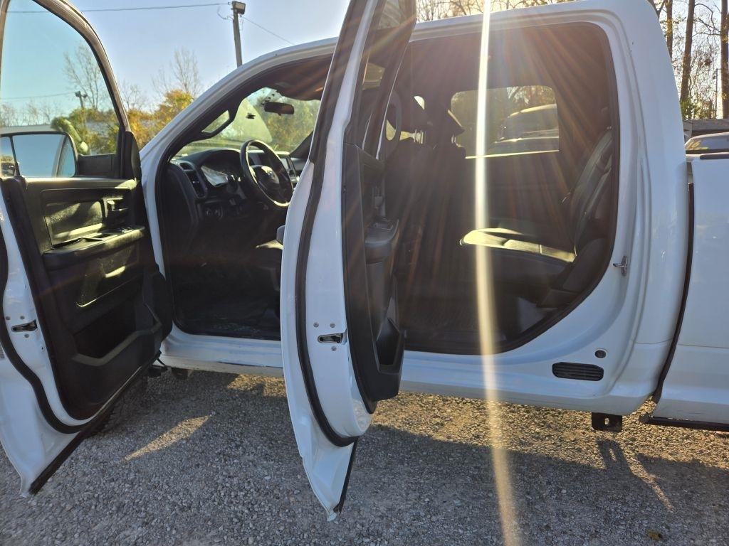RAM 2500 Tradesman Crew Cab LWB 4WD 2022