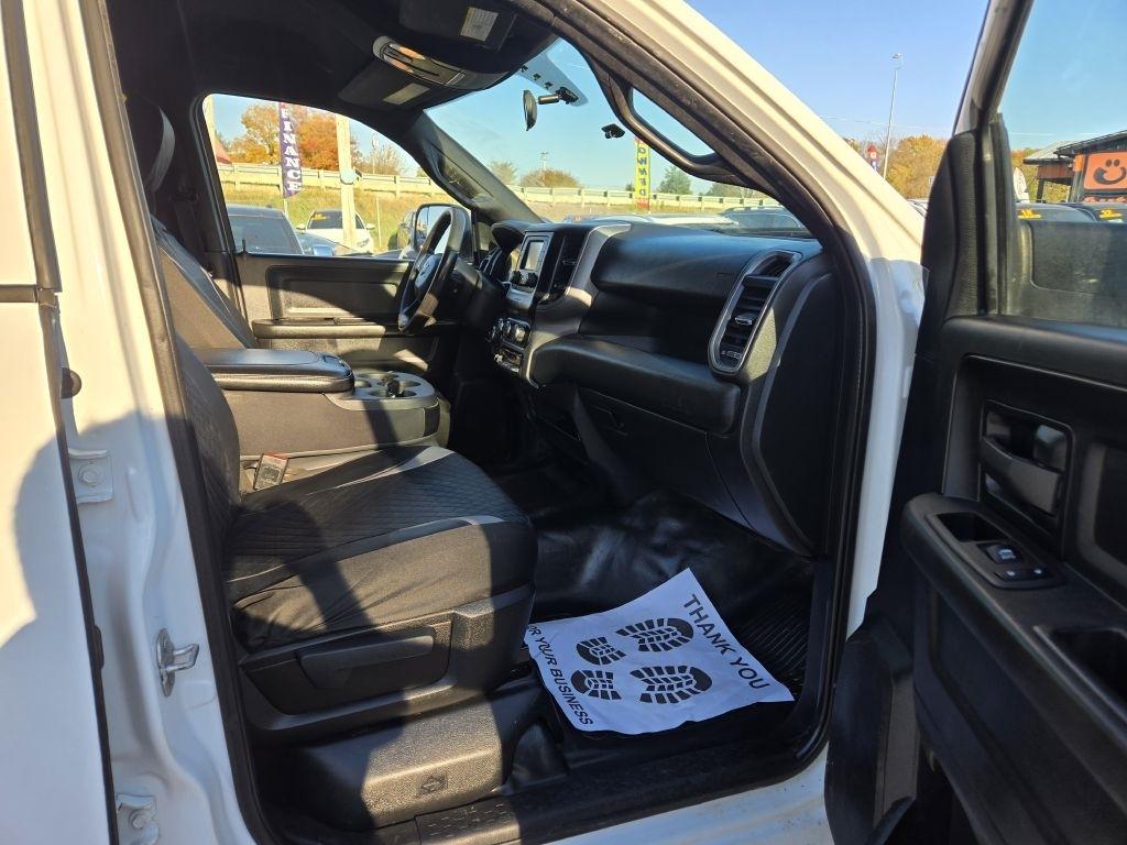 RAM 2500 Tradesman Crew Cab LWB 4WD 2022