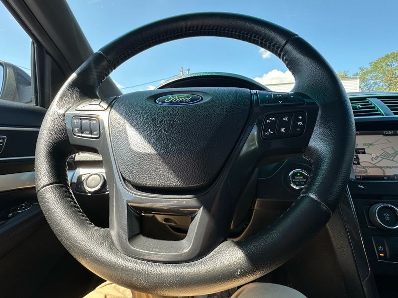 Ford Explorer XLT 4WD 2016 Ford Explorer XLT 4WD 2016