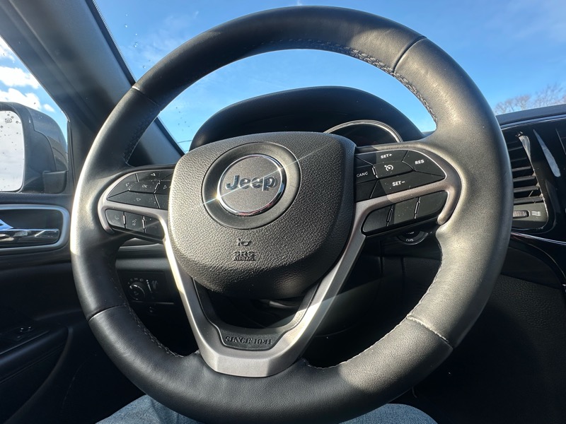 Jeep Grand Cherokee 4WD 4dr Laredo Altitude *Ltd Avail* 2019