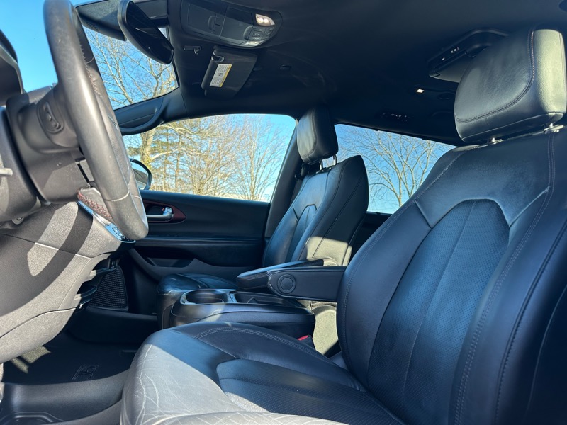 Chrysler Pacifica Touring L Plus 35th Anniversary FWD 2020