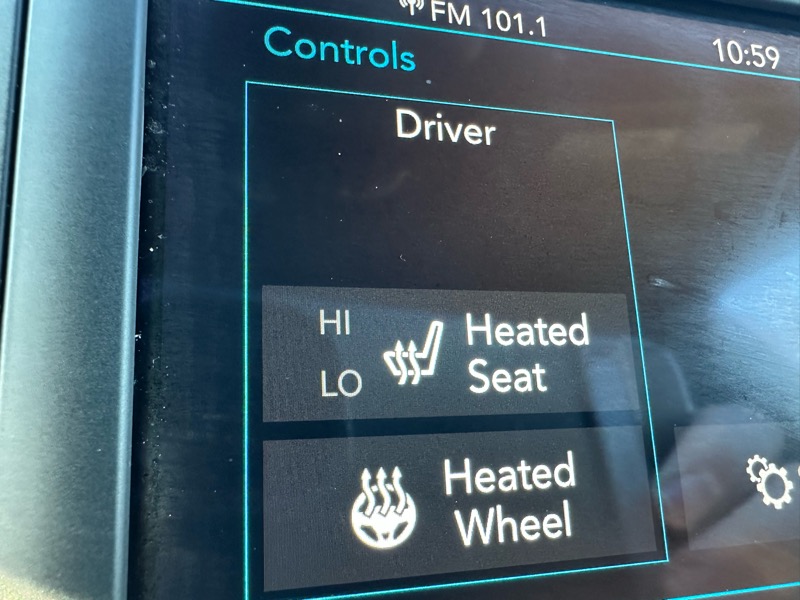 Chrysler Pacifica Touring L Plus 35th Anniversary FWD 2020