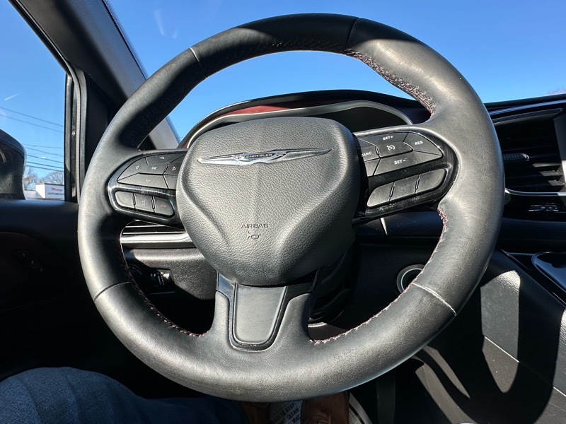 Chrysler Pacifica Touring L Plus 35th Anniversary FWD 2020