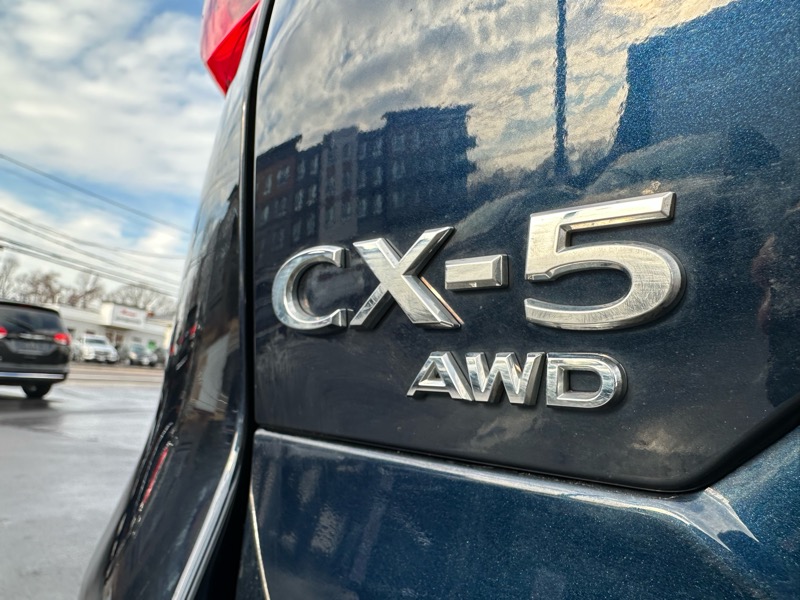 Mazda CX-5 S Select 4D SUV AWD 2025