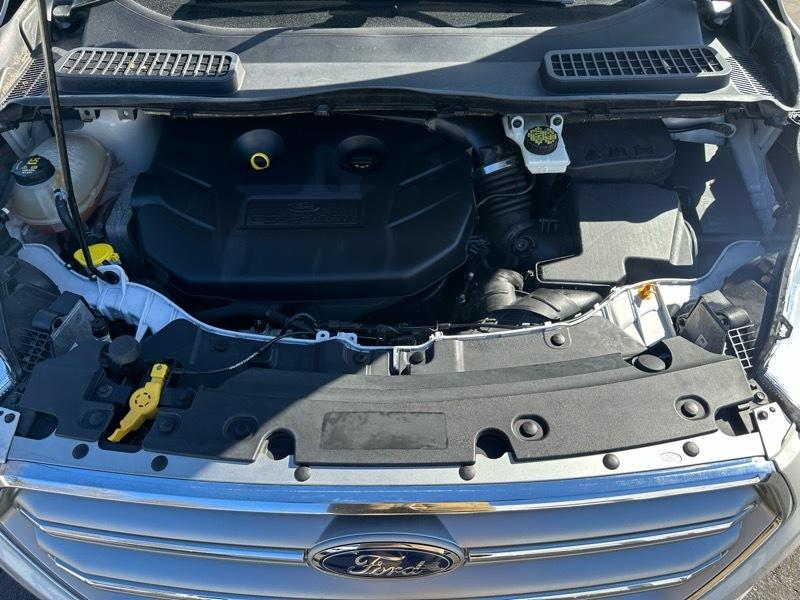 Ford Escape Titanium 4WD 2017