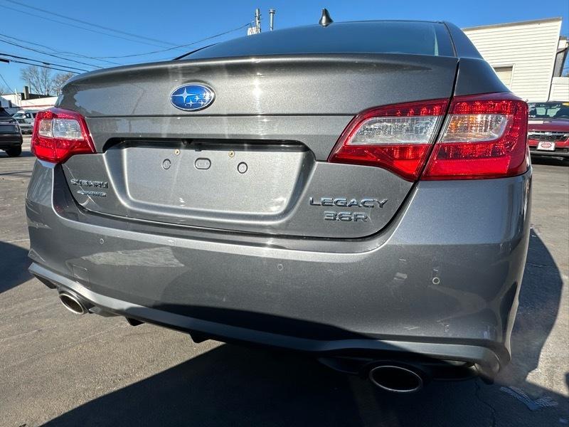 Subaru Legacy 3.6R Limited 2018