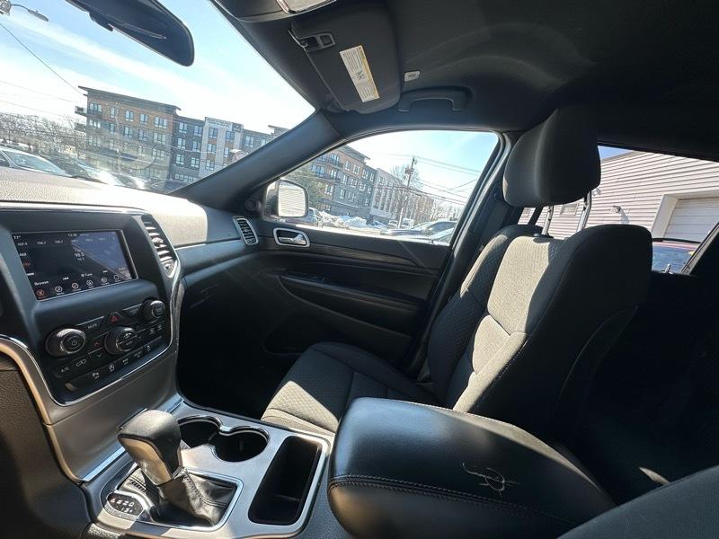 Jeep Grand Cherokee Laredo E 4WD 2021