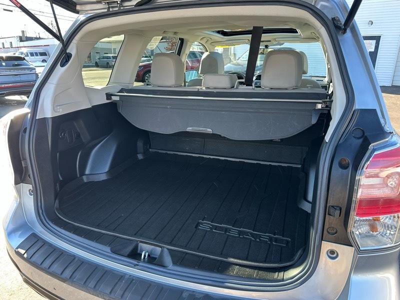 Subaru Forester 2.5i Limited 2017