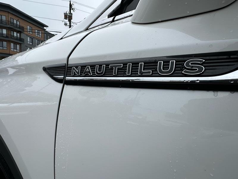 Lincoln Nautilus Black Label AWD 2020