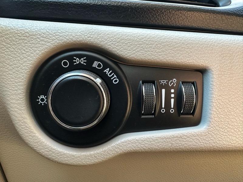 Chrysler Pacifica Touring 2017