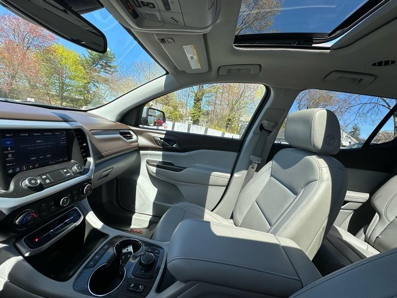 GMC Acadia SLT AWD 2023