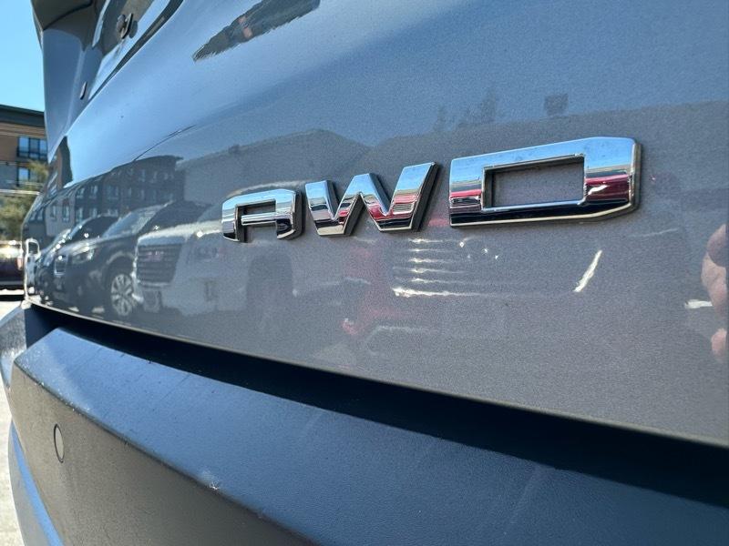 GMC Acadia SLT AWD 2023