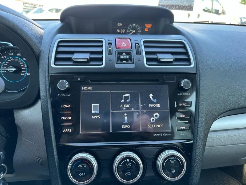 Subaru Forester 2.5i Premium PZEV CVT 2017