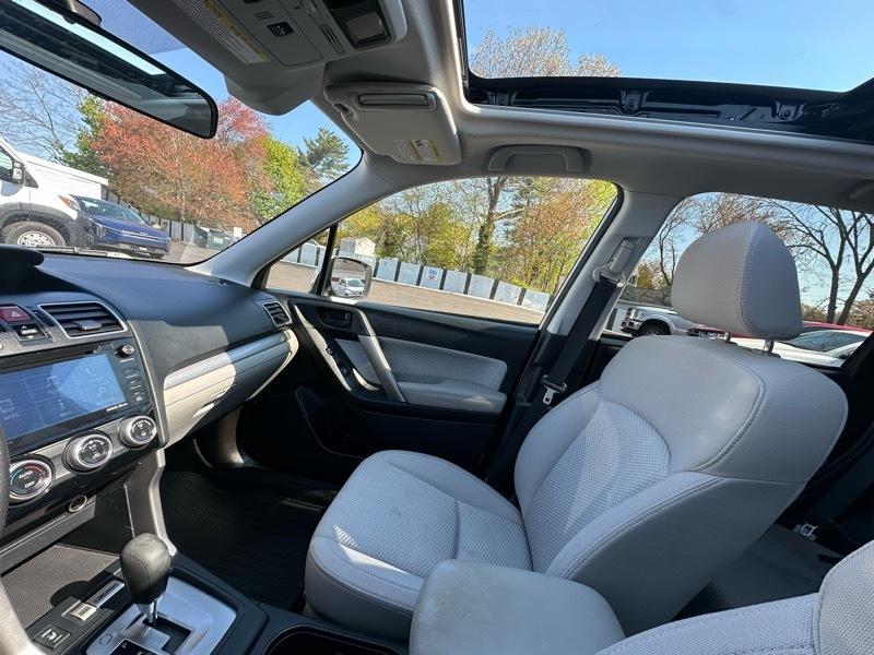 Subaru Forester 2.5i Premium PZEV CVT 2017
