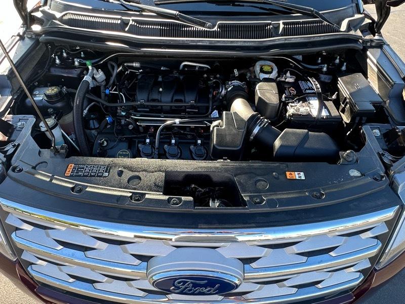 Ford Explorer XLT 4WD 2018