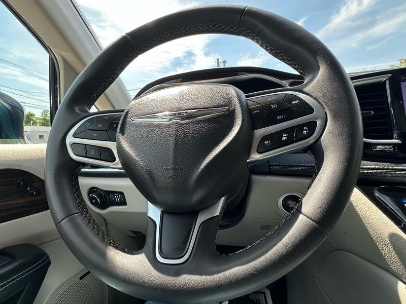 Chrysler Pacifica Limited 2022
