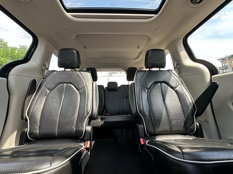 Chrysler Pacifica Limited 2022
