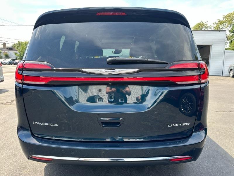 Chrysler Pacifica Limited 2022