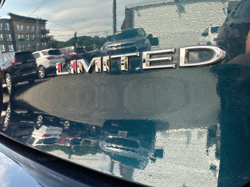 Chrysler Pacifica Limited 2022