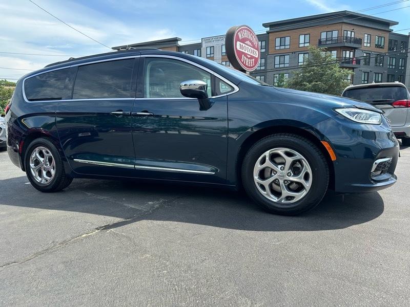 Chrysler Pacifica Limited 2022