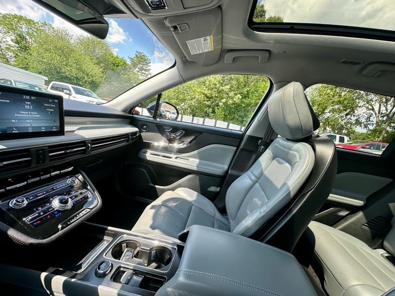 Lincoln Corsair Reserve AWD 2021