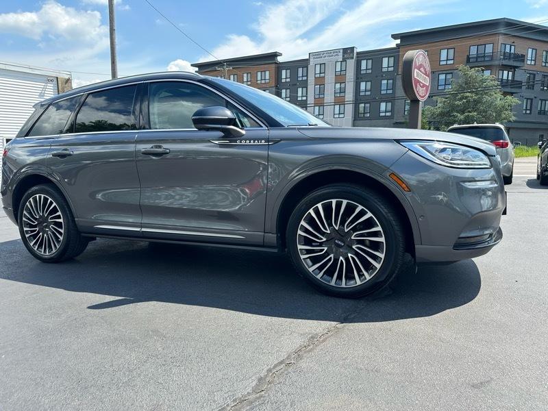 Lincoln Corsair Reserve AWD 2021