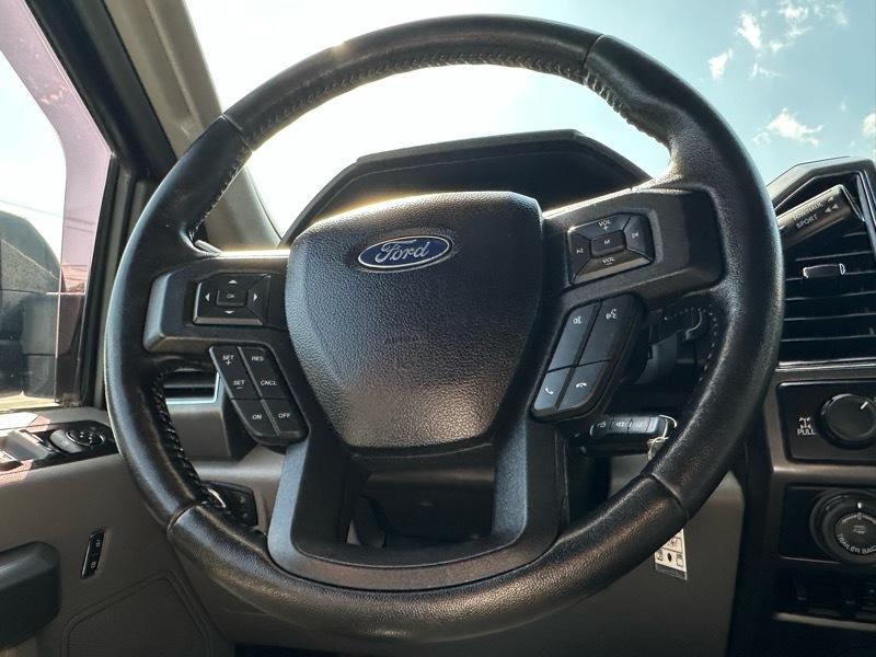 Ford F-150 XLT SuperCrew 5.5-ft. Bed 4WD 2017