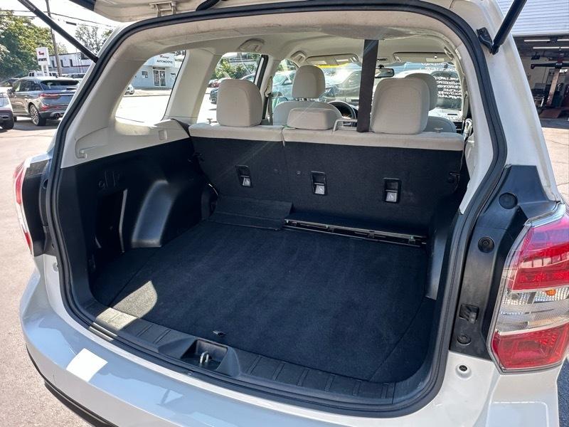 Subaru Forester 2.5i PZEV CVT 2016